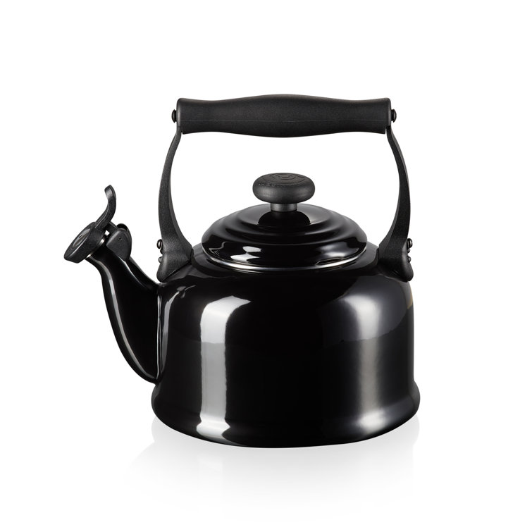 Le creuset white tea hot sale kettle